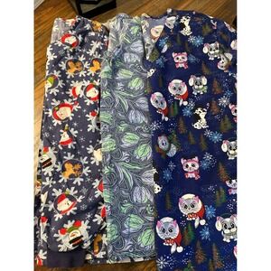 Scrub‎ Top Bundle of 3 Women's XL Floral Christmas Pets Print Uniform Medical